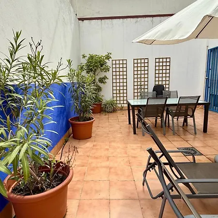 Apto T Patio Sevillano - Garaje Privado *